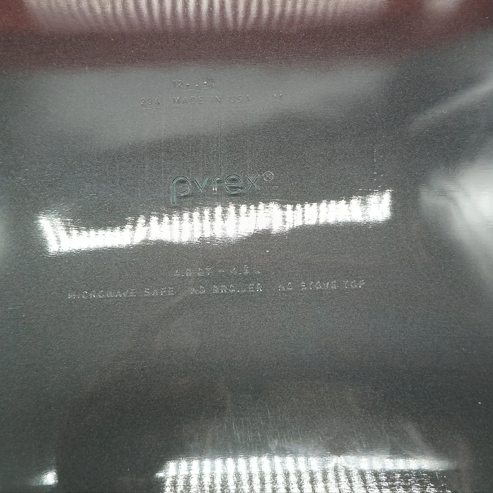 Pyrex Basics 4.8 QT Glass Baking Dish with Plastic Lid Casserole Dish​​​ - Picture 7 of 12